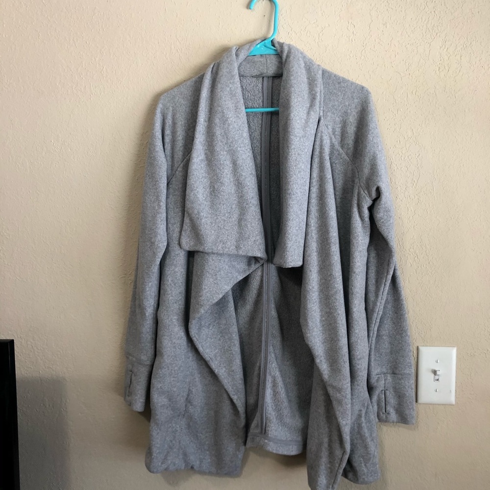 Athleta cardigan with pockets